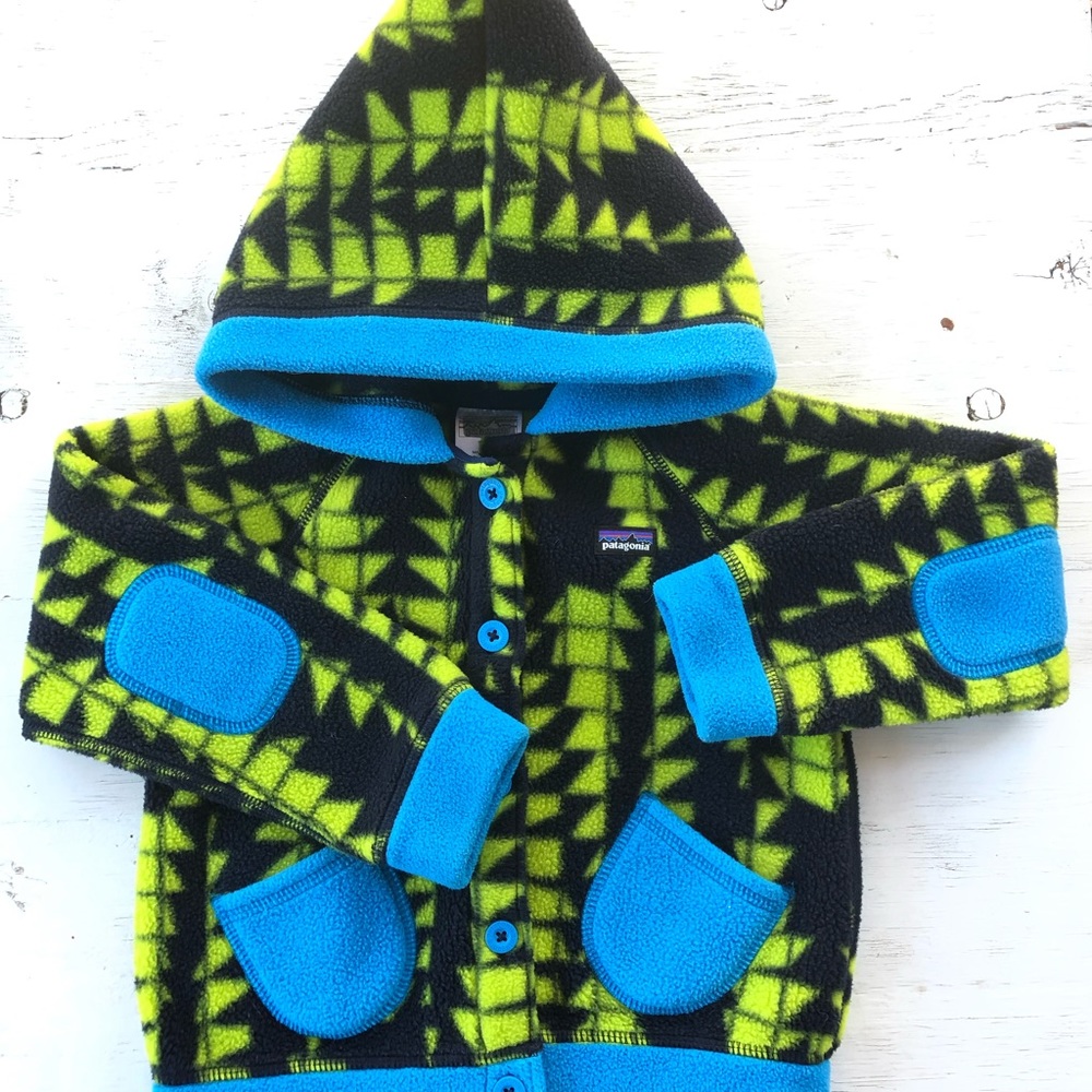 4T swirly top Patagonia button-up fleece